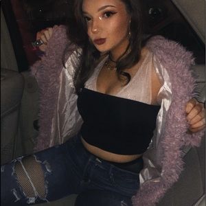 Meet your Posher, Mya